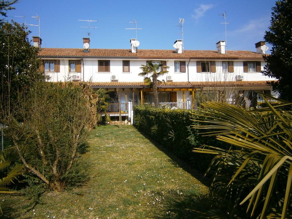 Casa Zodiaco Apartman Caorle Kültér fotó